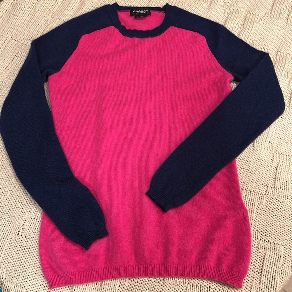 Cashmere sweater - Picture 2 of 12